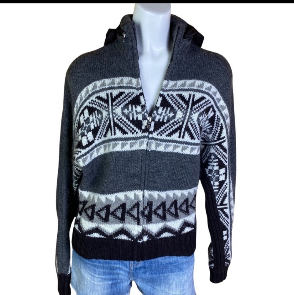 Ralph Lauren wool zip sweater, has a hood in the zipper neck.